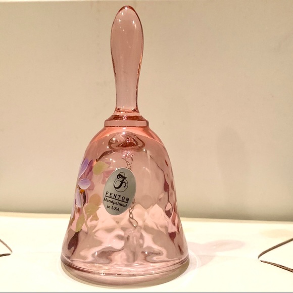 Fenton Petite Bell with Daisies - Picture 2 of 3